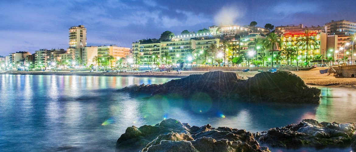 fiestas en catamaran lloret de mar